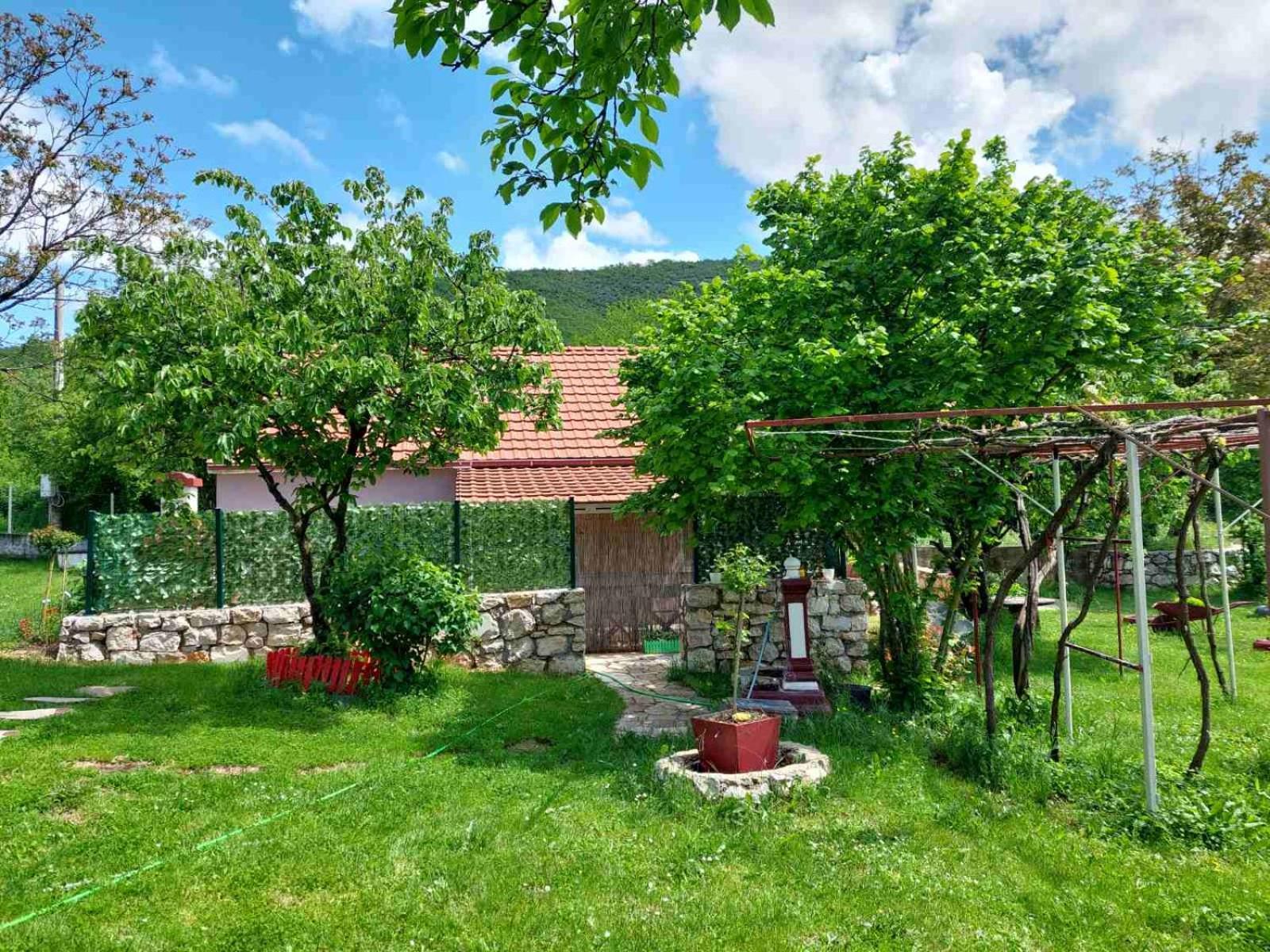 Village Flower Ivy Montenegro Niksic ภายนอก รูปภาพ